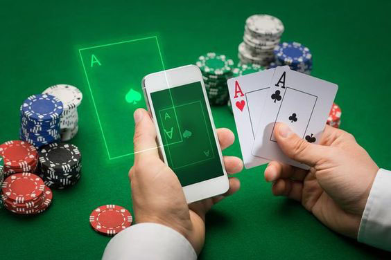 Các xếp hạng bài trong poker online